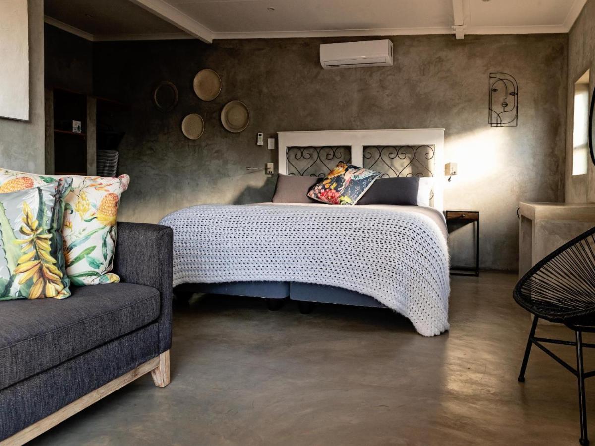 Guest Room At Joubert Пит-Ретиф Экстерьер фото