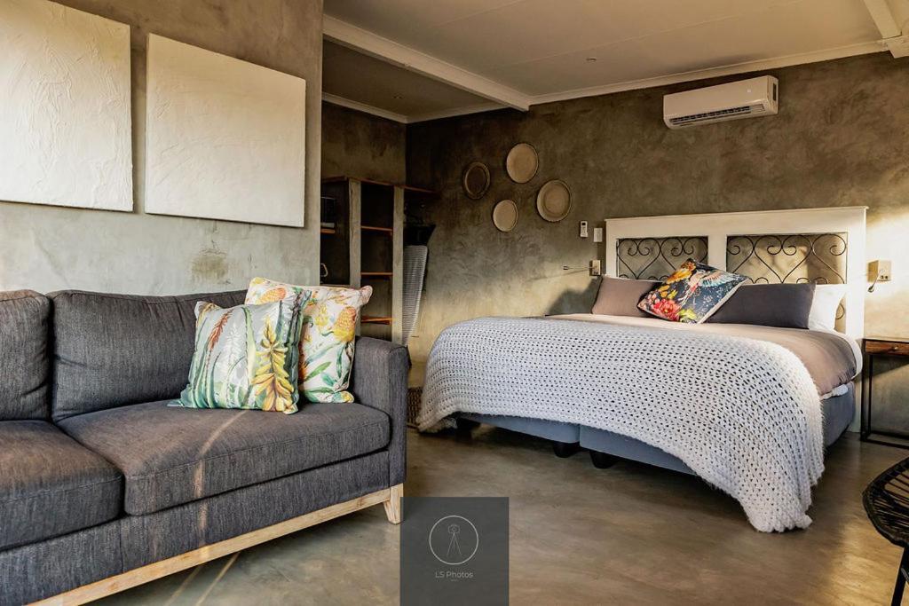 Guest Room At Joubert Пит-Ретиф Экстерьер фото